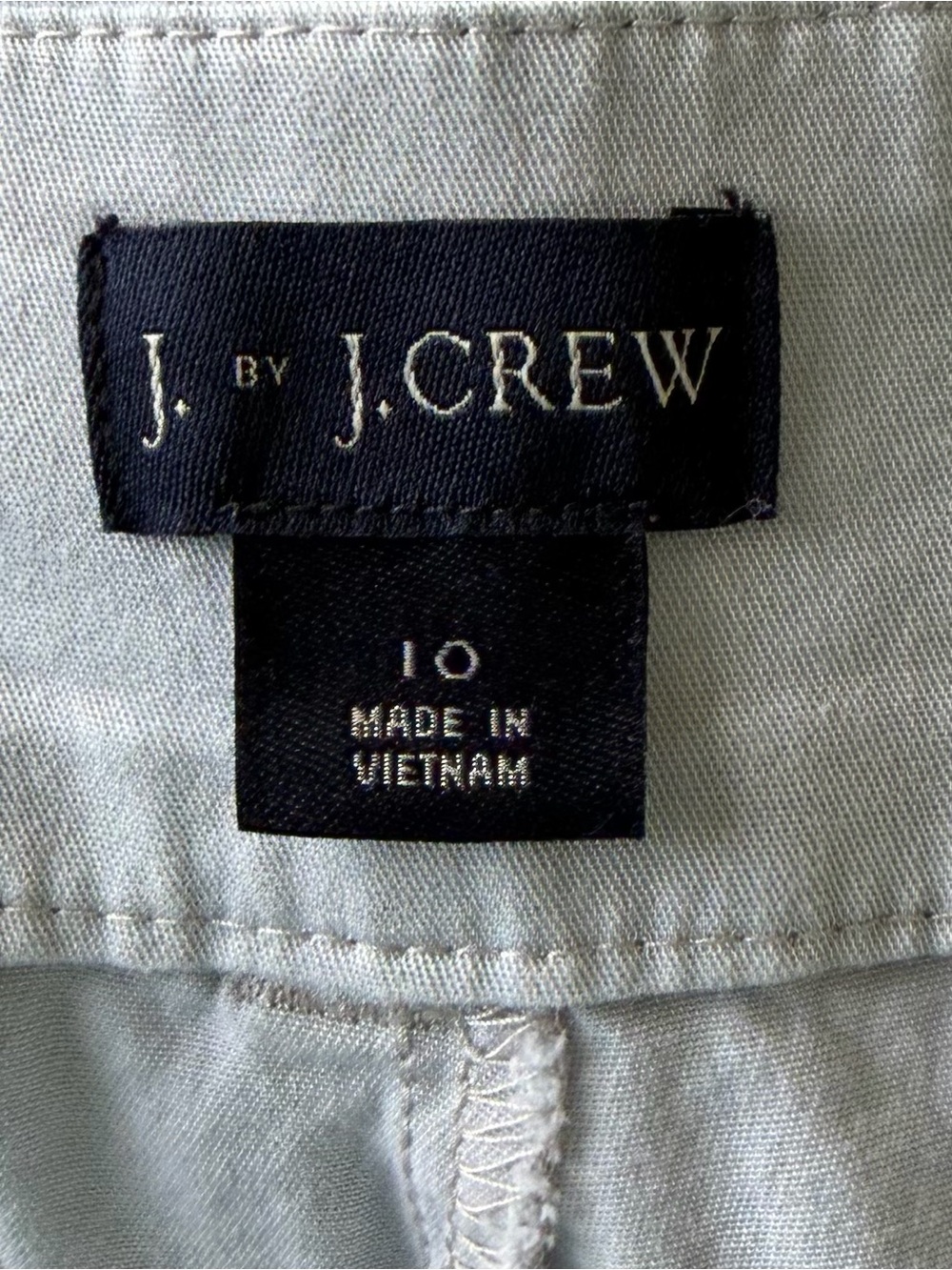 •J. Crew• Light Gray Chino 8” Inseam Bermuda Shorts - Size 10 - Picture 2 of 7
